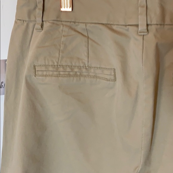 NWT GAP Curvy Slim City Cropped Khakis sz 8 - Picture 8 of 12